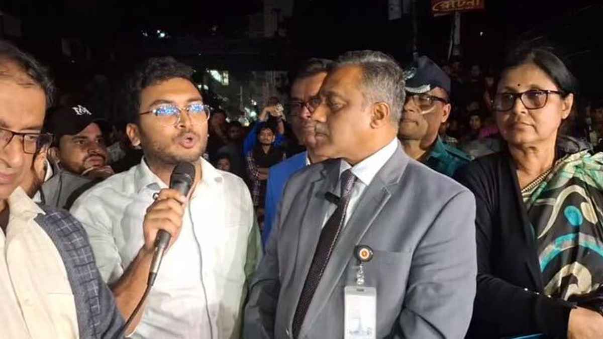 তিতুমীর কলেজকে বিশ্ববিদ্যালয় ঘোষণা না দেওয়া পর্যন্ত অনশন চলবে